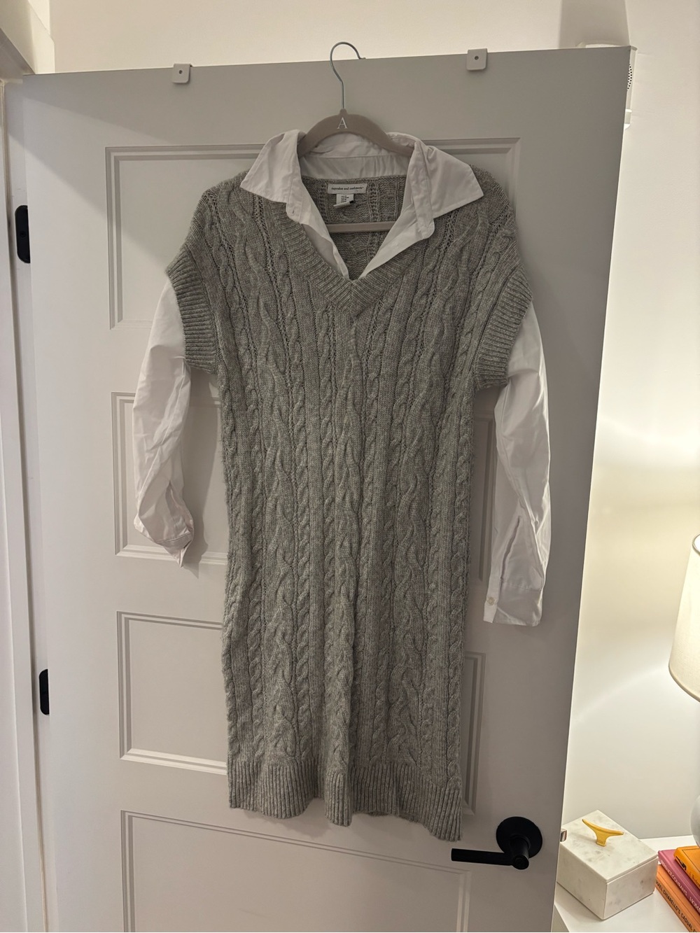 cupcakes & cashmere Cable Knit Sleeveless Sweater Dress in Light Gray